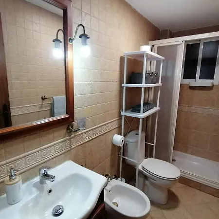 Spacious Apartment *